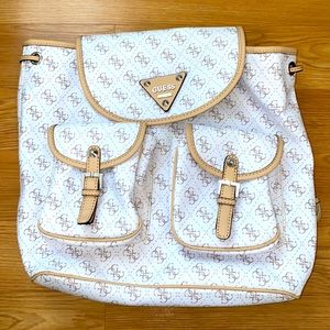 GUESS leather backpack 🎒 Large